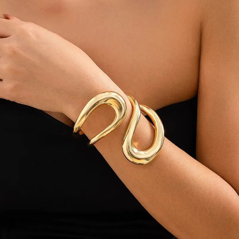 Punk Classic Geometric Twisted Open Bangles for Women