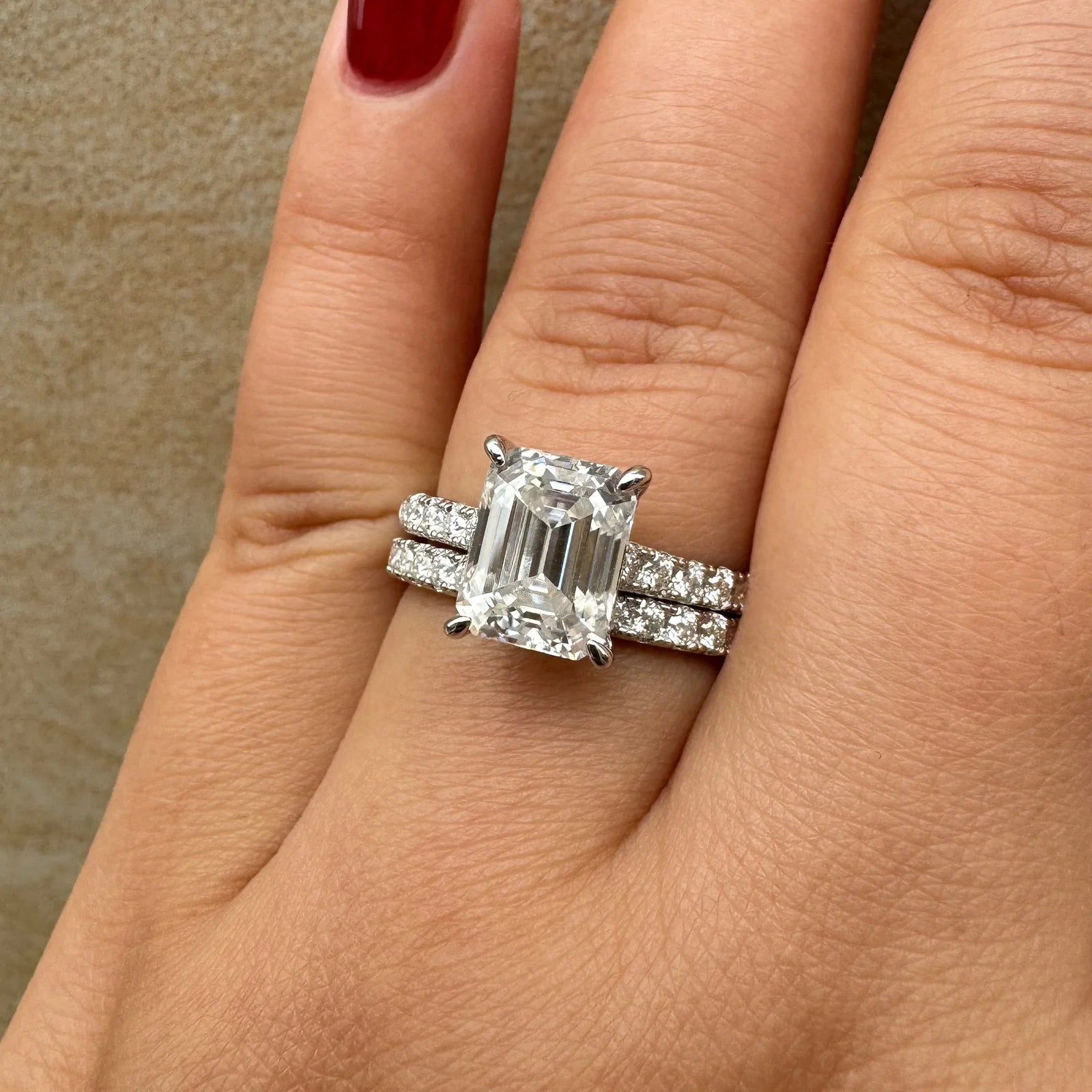 Newshe 2pcs 925 Sterling Silver Certified Moissanite Rings Set for Women