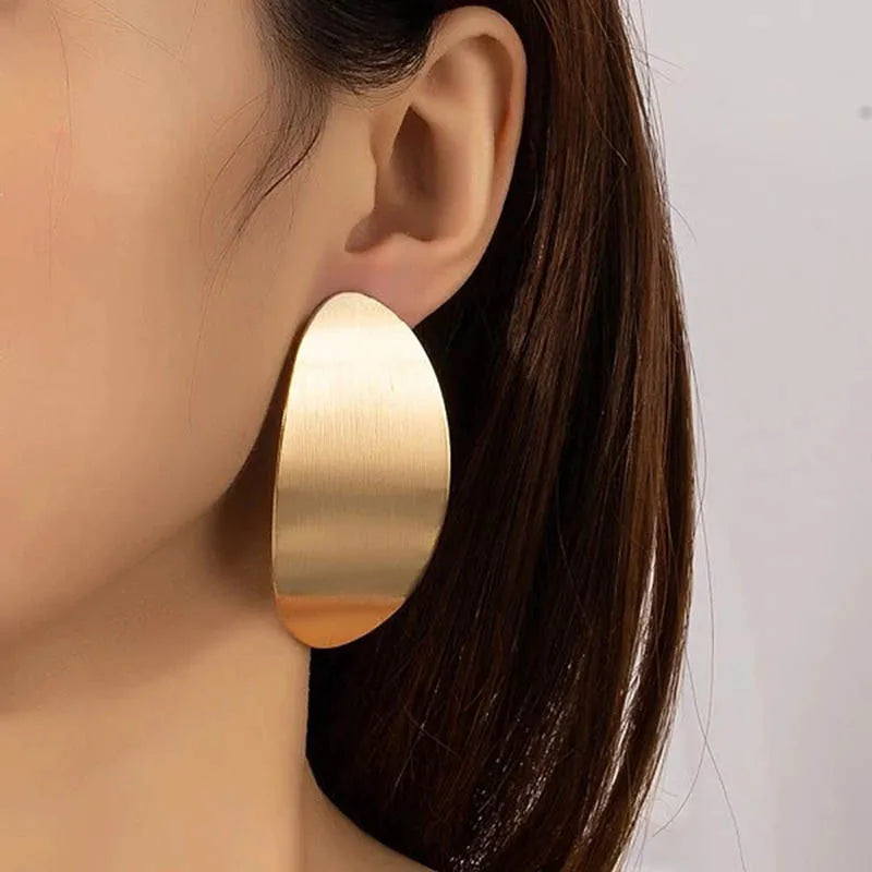 Exaggerated Metal Oval Brushed Texture Retro Fashion Stud Earrings