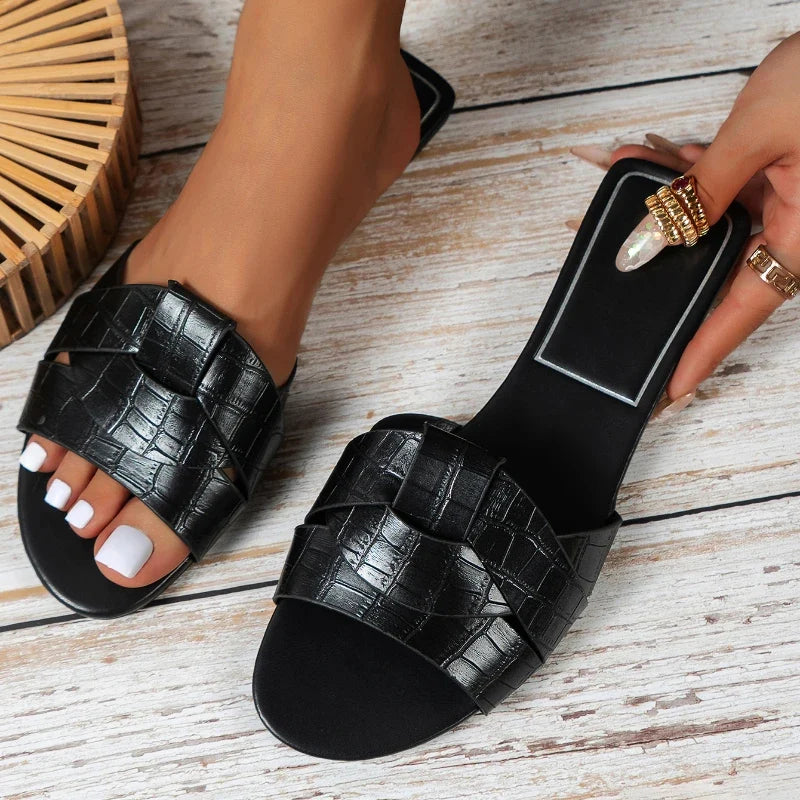 Summer Designer Women's Solid Color Fashion Slipper